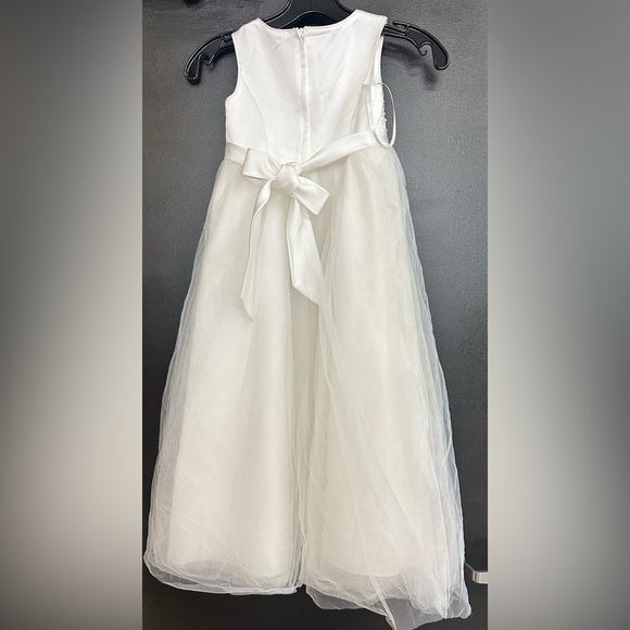 David’s Bridal Beaded Applique Flower Girl Dress Tulle Wedding 5 - Picture 5 of 8